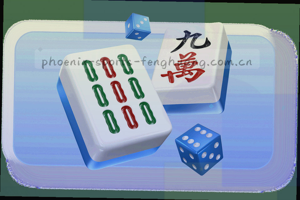 夜间球场航拍视角，草皮纹理与看台灯带形成对角线条，画面中没有人物面部